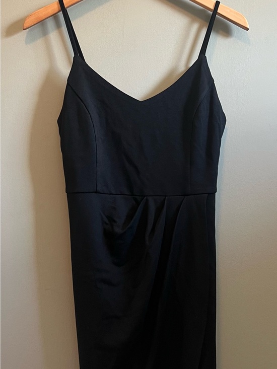 Zalalus Dresses & Skirts - Black Spaghetti Strap Midi Dress with‎ V-Neck